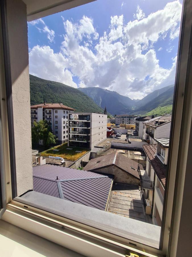 Hotel De La Poste Martigny - City Center Экстерьер фото